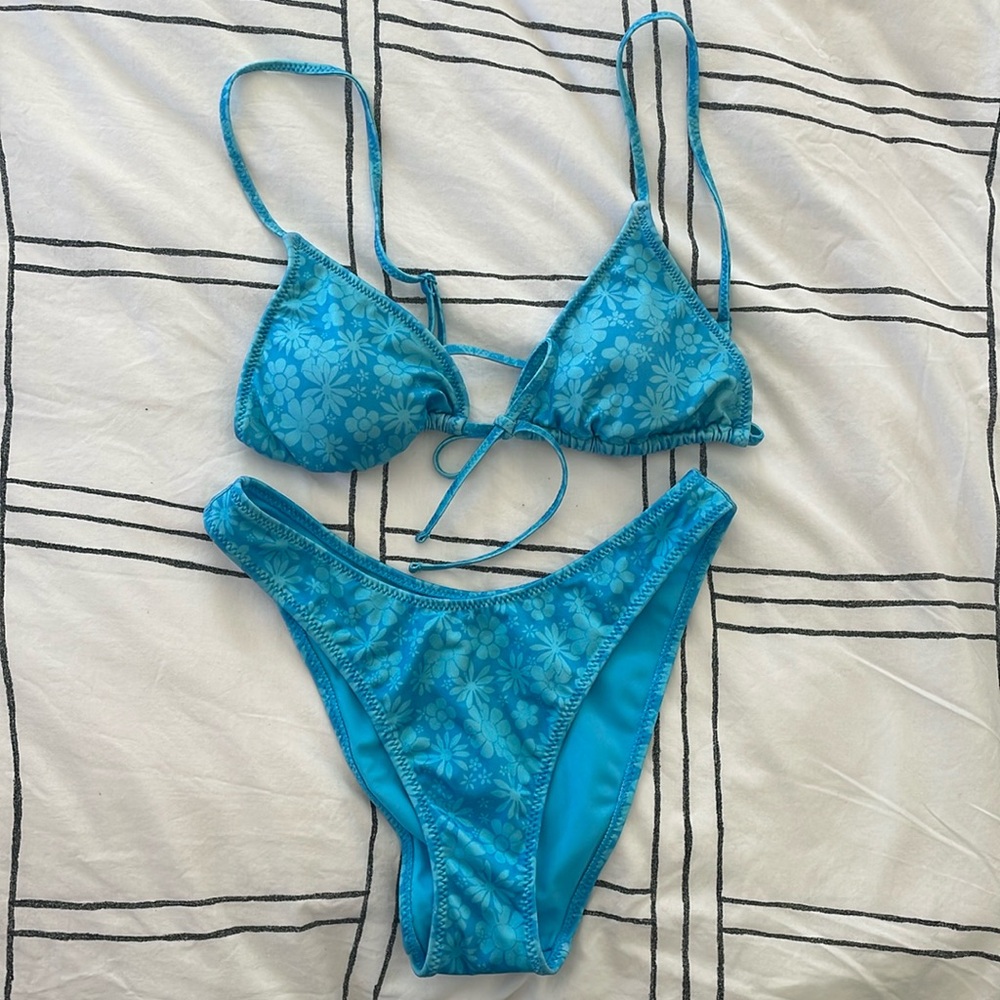 PacSun Bright Blue Floral Triangle Bikini Set